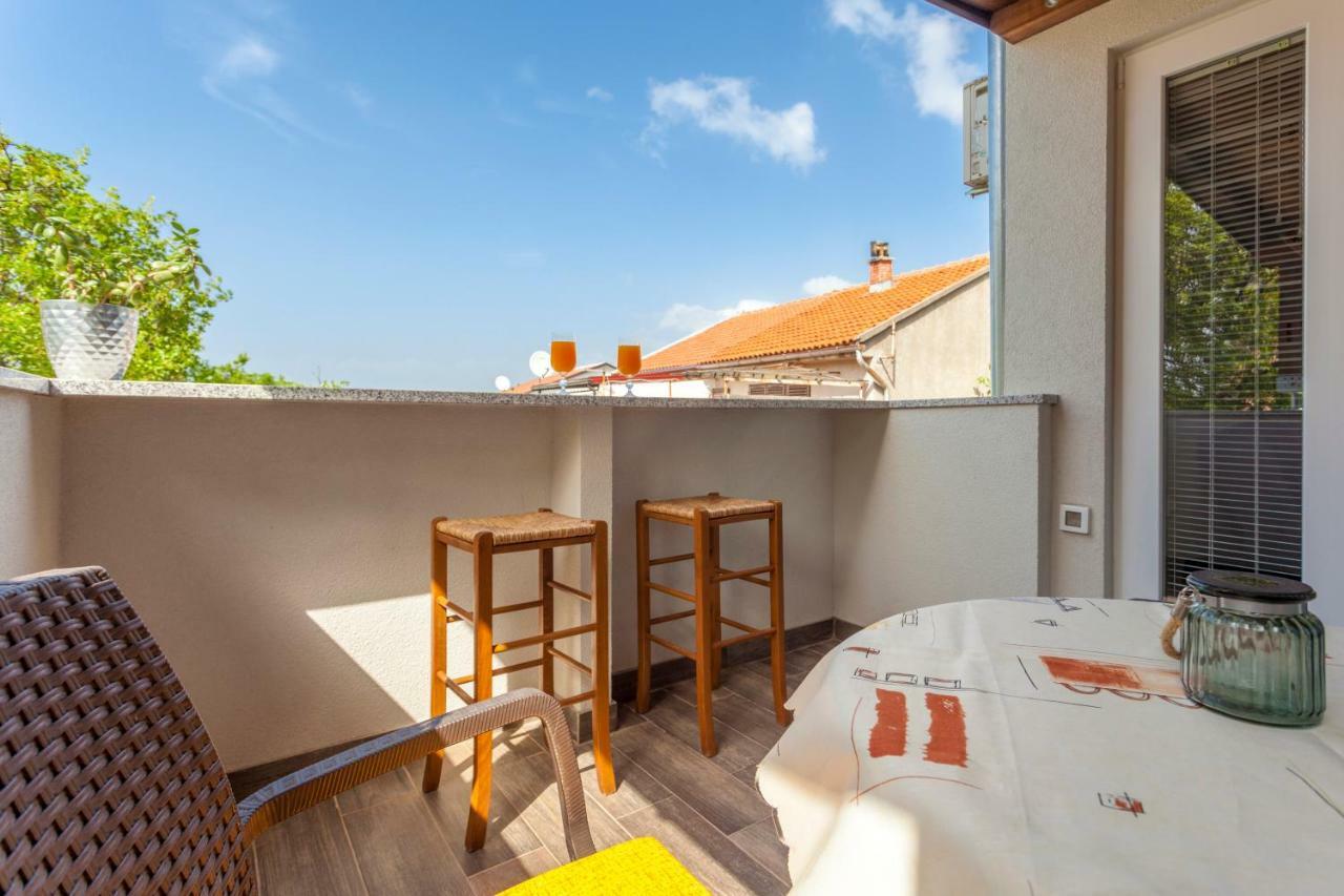Apartment Hasanec By El-Pi Tours Nijvice Zewnętrze zdjęcie