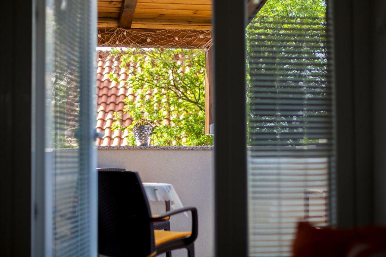 Apartment Hasanec By El-Pi Tours Nijvice Zewnętrze zdjęcie