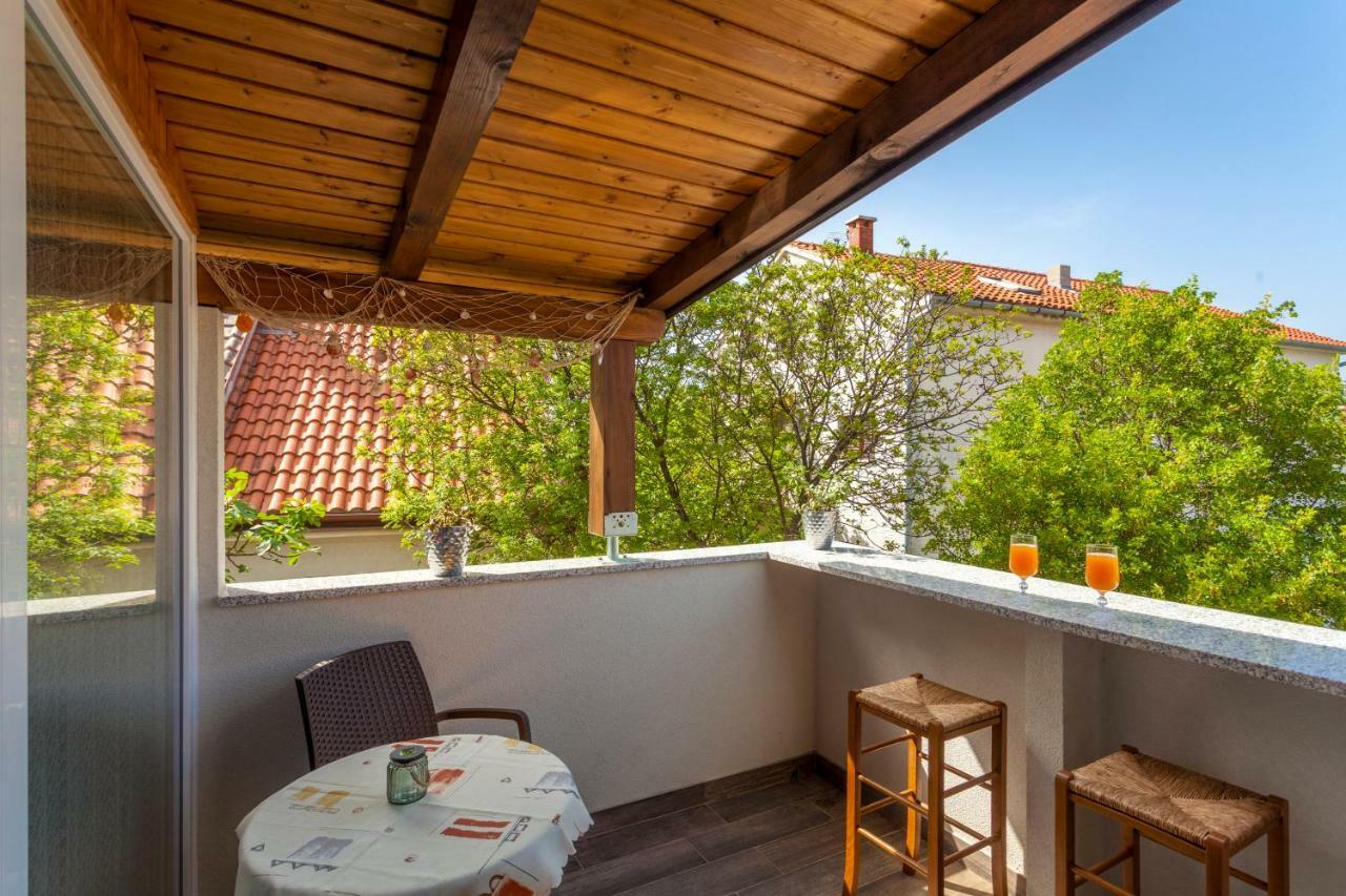 Apartment Hasanec By El-Pi Tours Nijvice Zewnętrze zdjęcie